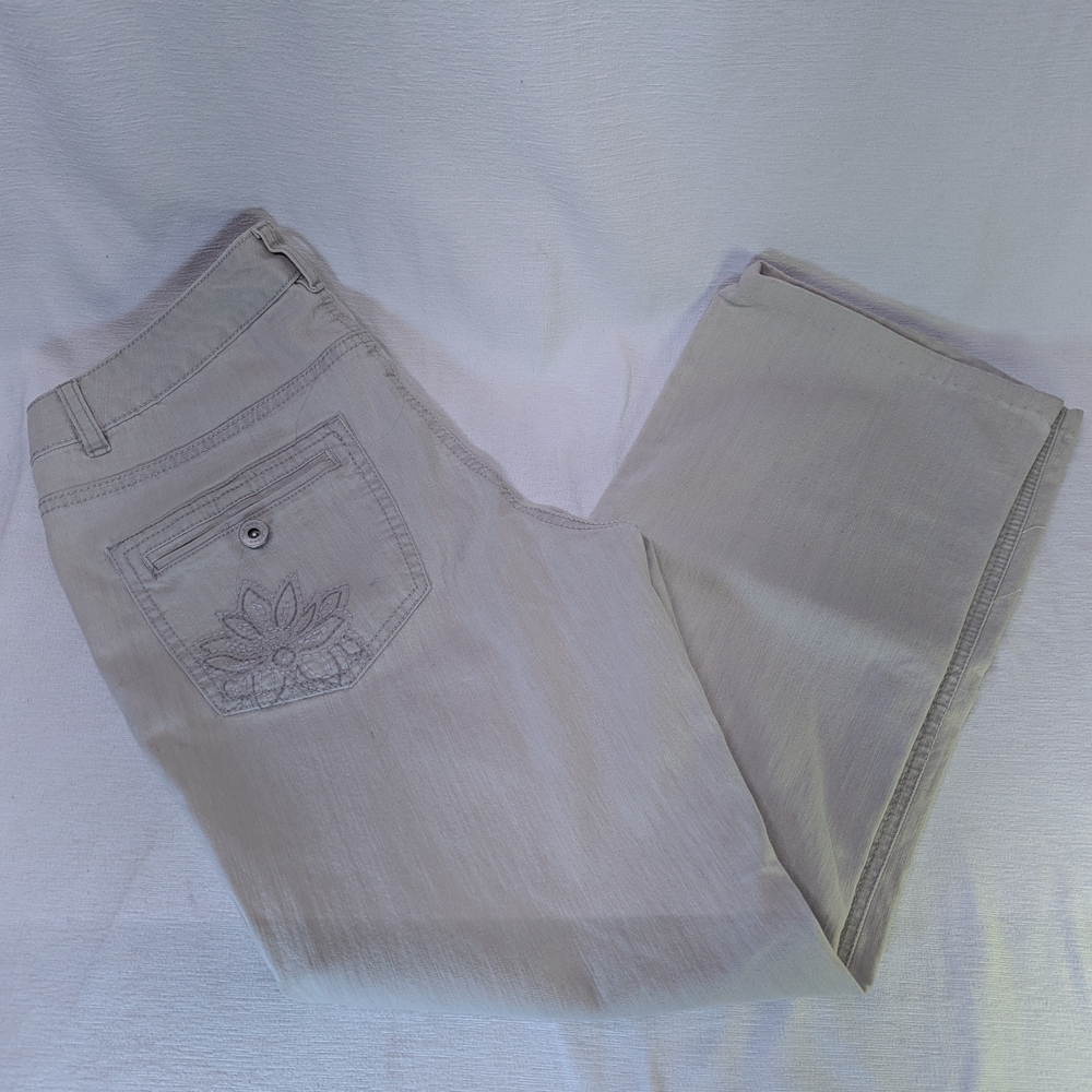 Midtown Women's Tan/Beige Straight Leg Jeans Pants Size Small